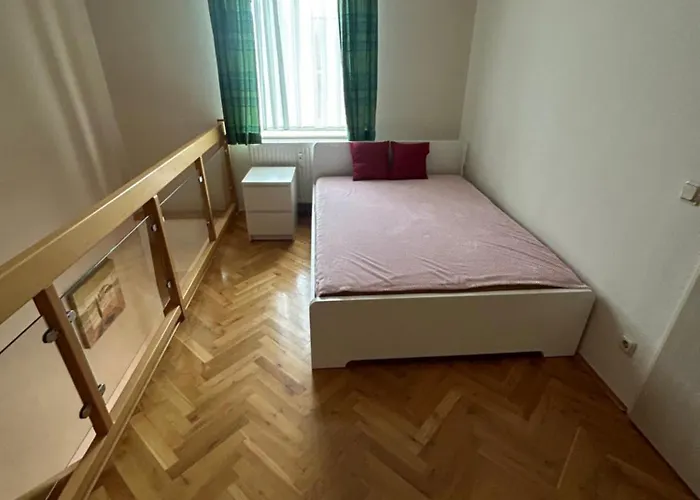 Grosse Klagenfurt am Woerthersee